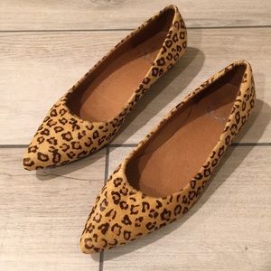 Women's Cheetah flats